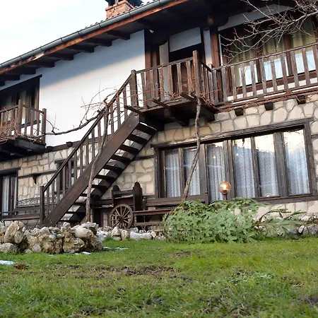 Trenchova