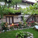 Trenchova 3* Bansko