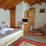 Trenchova Konukevi Bansko