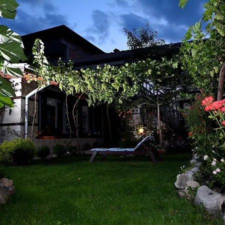 Trenchova 3* 반스코