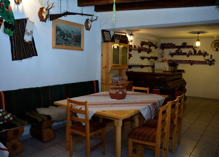 Къща за гости тренчова къща Банско