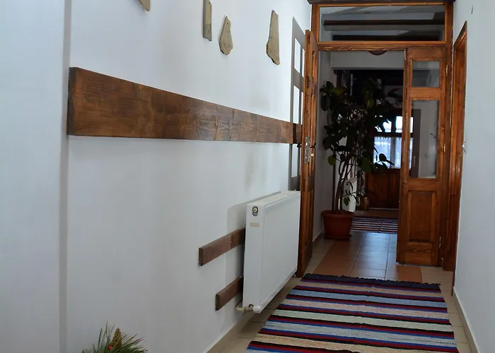 тренчова къща Къща за гости