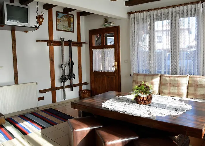 Къща за гости тренчова къща