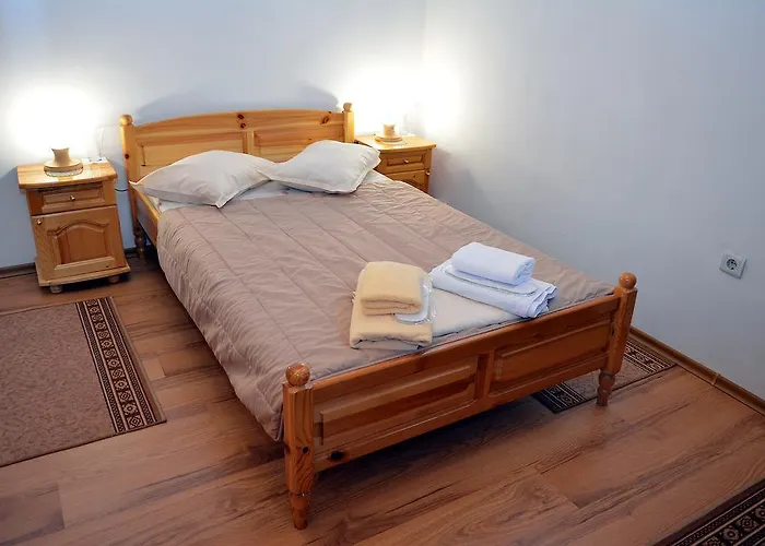 тренчова къща Къща за гости 3*