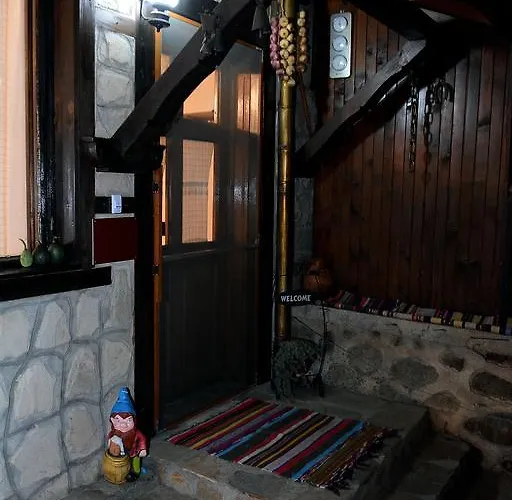 тренчова къща