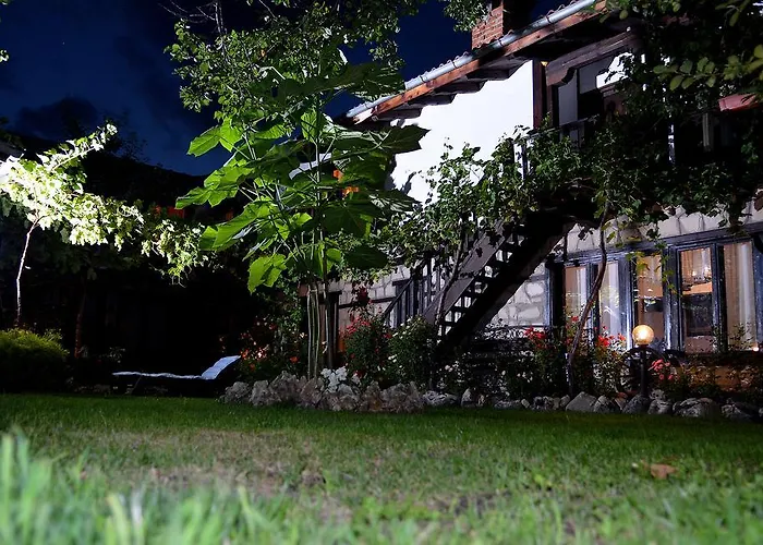 тренчова къща 3* Банско